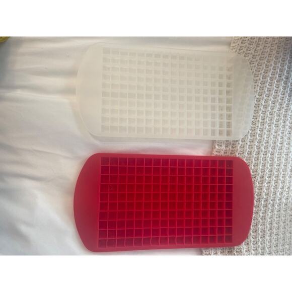 2x silicone mini ice cube 160 count trays (2 pack) red clear Cocktails Party - Picture 2 of 9